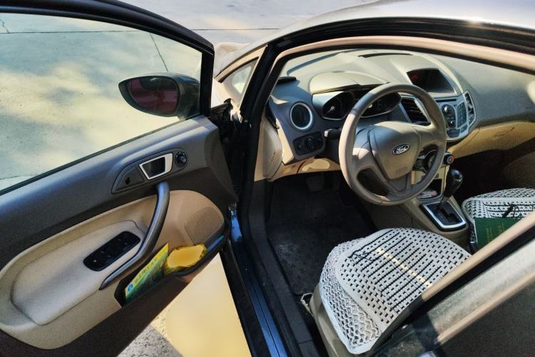 Used Ford Fiesta 2011 Sedan 1.5L Automatic Fashion Edition Driver Seat