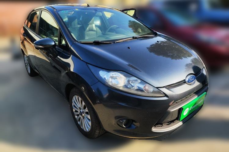 Used Ford Fiesta 2011 Sedan 1.5L Automatic Fashion Edition Front Right 45 Deg