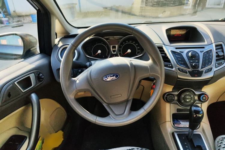 Used Ford Fiesta 2011 Sedan 1.5L Automatic Fashion Edition Steering Wheel
