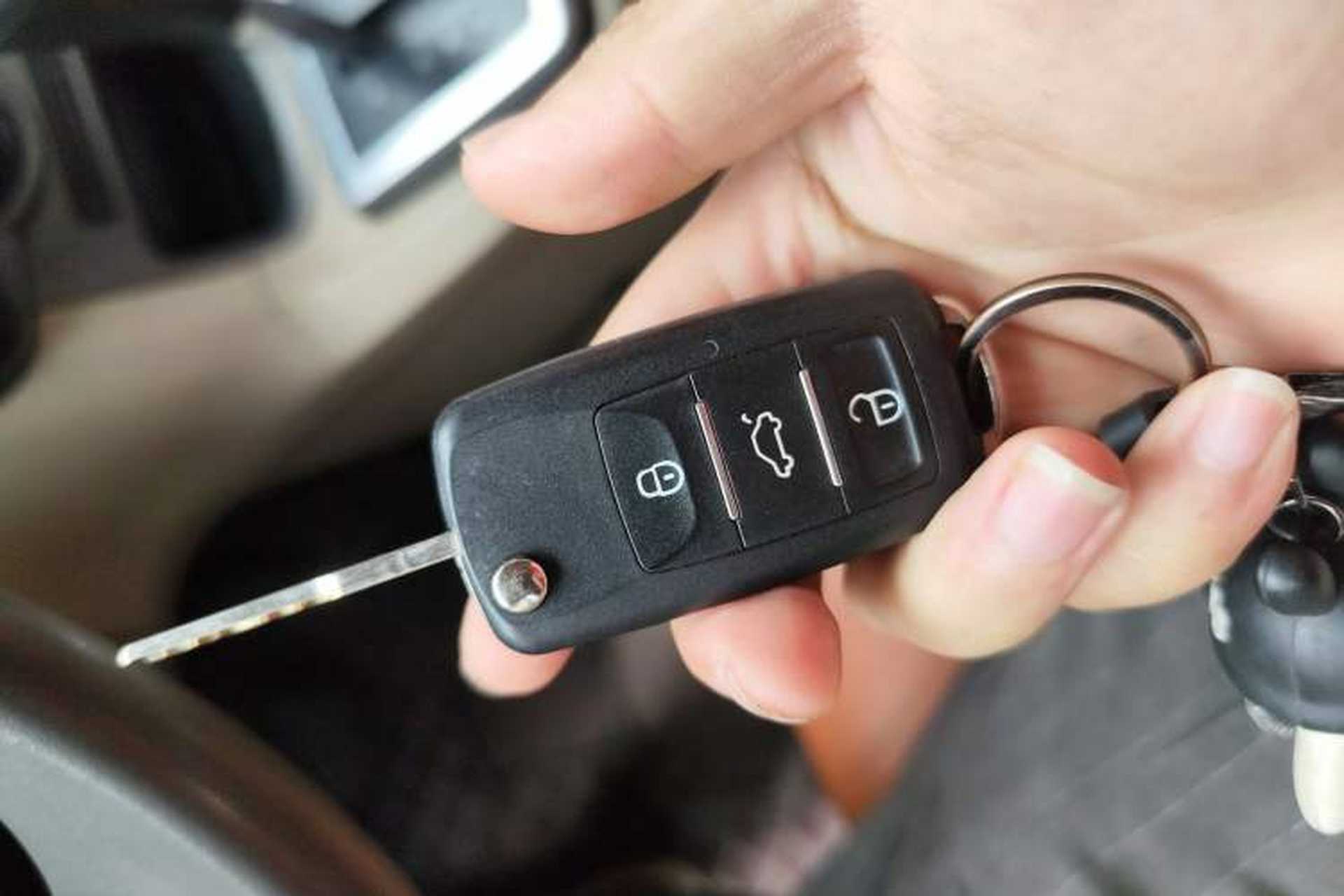 Used Ford Fiesta 2011 Sedan 1.5L Automatic Fashion Edition Vehicle Key