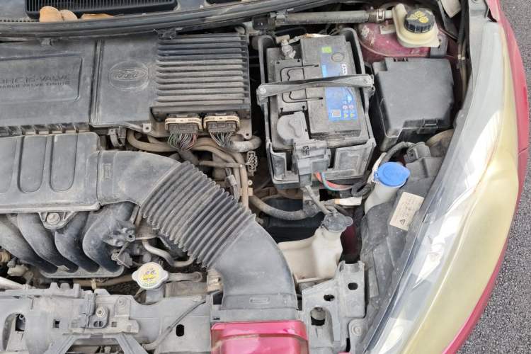 Used Ford Fiesta 2011 Hatchback 1.5L Manual Fashion Edition Engine Bay Left