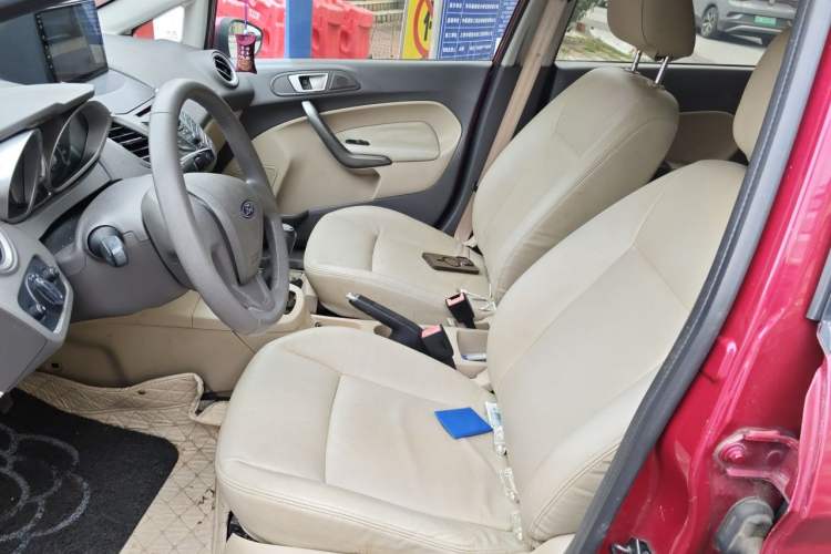 Used Ford Fiesta 2011 Hatchback 1.5L Manual Fashion Edition Left Front Seat