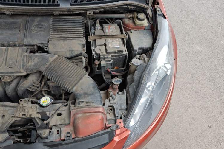 Used Ford Fiesta 2011 Hatchback 1.5L Automatic Fashion Edition Engine Bay Left