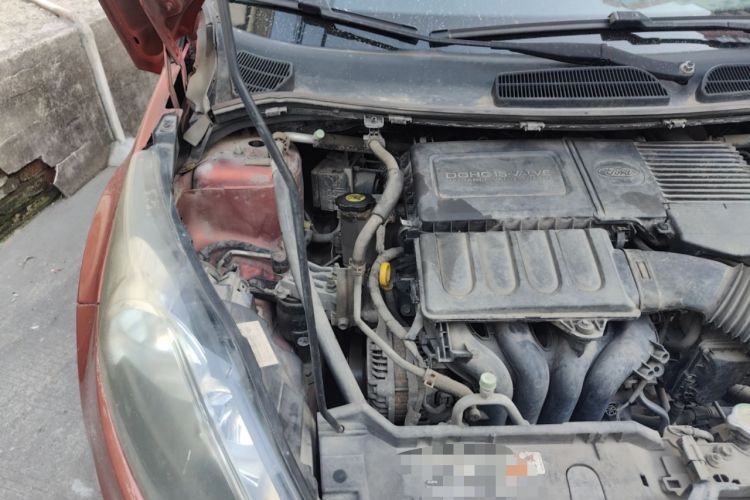 Used Ford Fiesta 2011 Hatchback 1.5L Automatic Fashion Edition Engine Bay Right