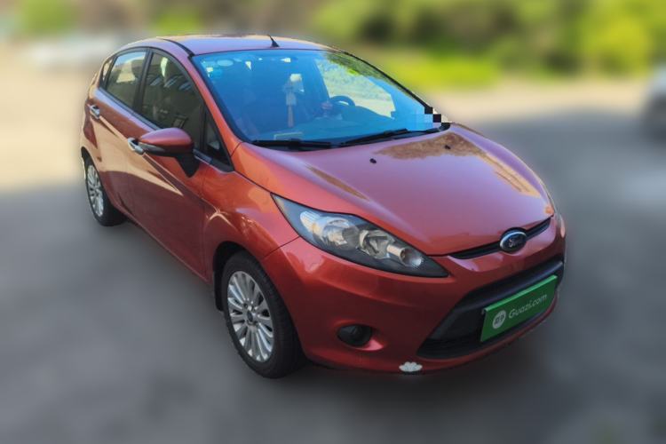 Used Ford Fiesta 2011 Hatchback 1.5L Automatic Fashion Edition Front Right 45 Deg