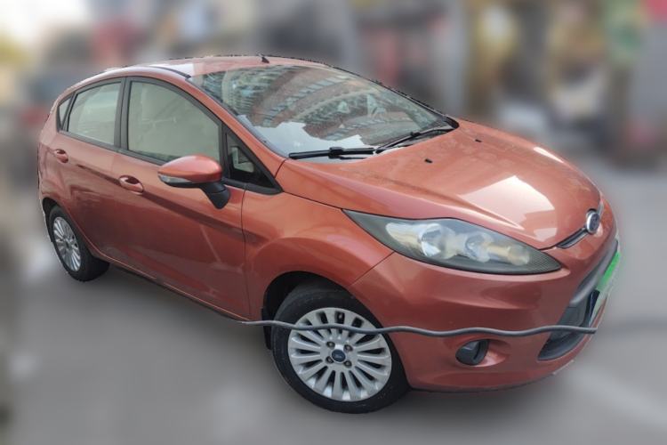 Used Ford Fiesta 2011 Hatchback 1.5L Automatic Fashion Edition Front Right 45 Deg