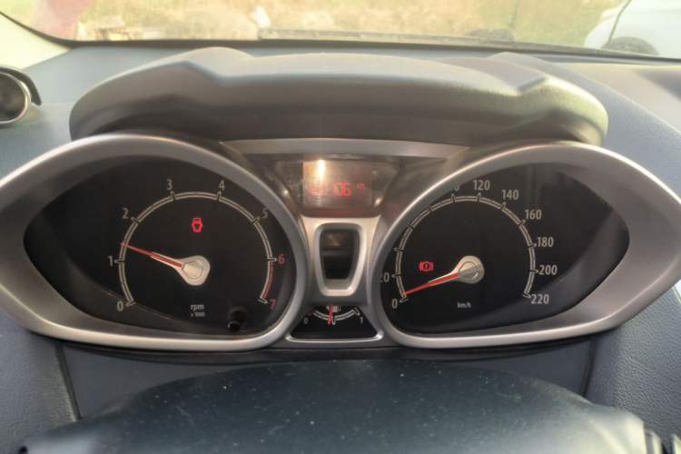 Used Ford Fiesta 2011 Hatchback 1.5L Automatic Fashion Edition Instrument Cluster