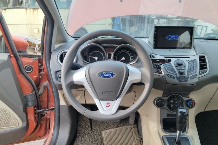 Used Ford Fiesta 2011 Hatchback 1.5L Automatic Fashion Edition Steering Wheel
