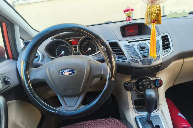 Used Ford Fiesta 2011 Hatchback 1.5L Automatic Fashion Edition Steering Wheel