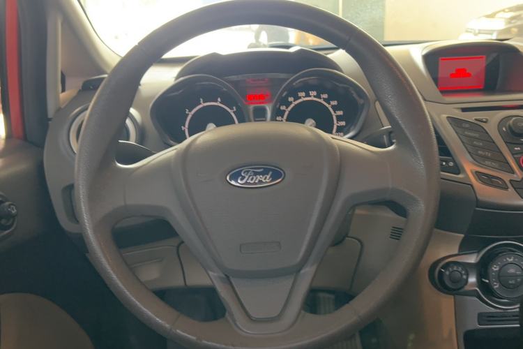 Used Ford Fiesta 2011 Hatchback 1.5L Automatic Fashion Edition Steering Wheel