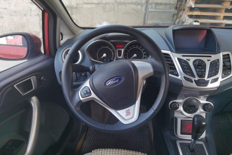 Used Ford Fiesta 2011 Hatchback 1.5L Automatic Sport Model Steering Wheel
