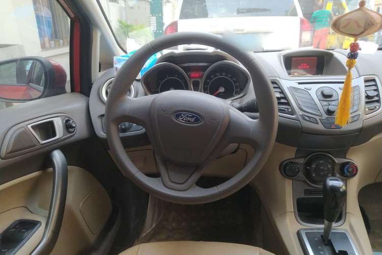 Used Ford Fiesta 2011 Hatchback 1.5L Automatic Fashion Edition Steering Wheel