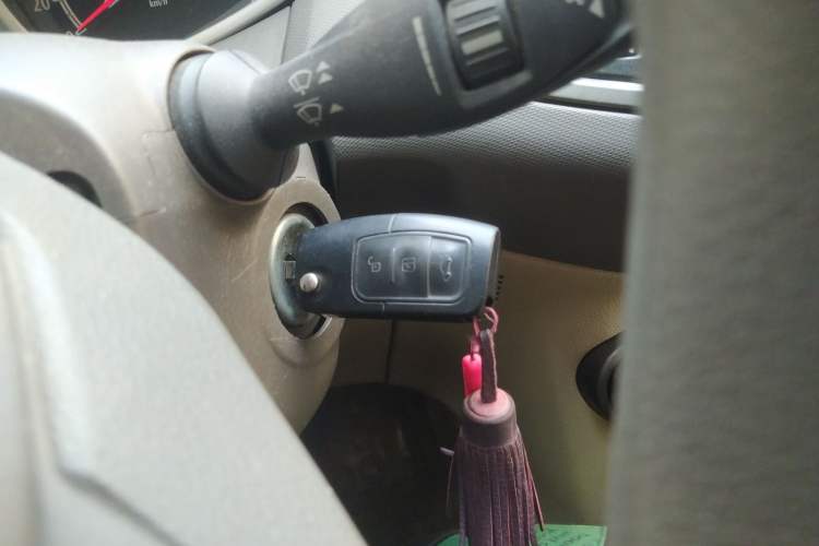Used Ford Fiesta 2011 Hatchback 1.5L Automatic Fashion Edition Vehicle Key