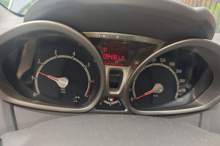 Used Ford Fiesta 2011 Sedan 1.5L Automatic Fashion Edition Instrument Cluster