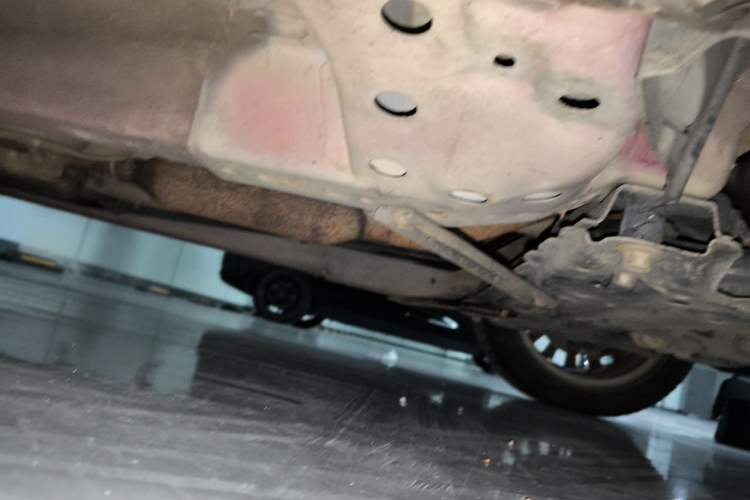 Used Ford Fiesta 2011 Hatchback 1.5L Automatic Fashion Edition Chassis Front Right