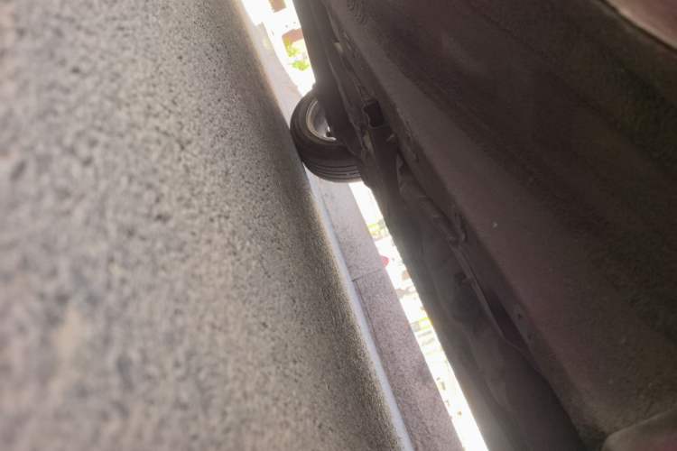 Used Ford Fiesta 2011 Hatchback 1.5L Automatic Fashion Edition Chassis Front Right