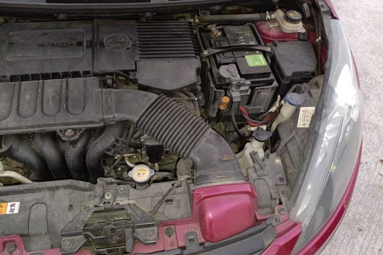 Used Ford Fiesta 2011 Hatchback 1.5L Automatic Fashion Edition Engine Bay Left