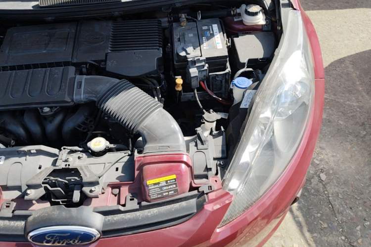 Used Ford Fiesta 2011 Hatchback 1.5L Automatic Fashion Edition Engine Bay Left