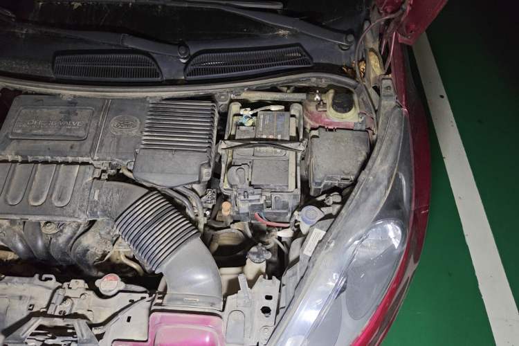Used Ford Fiesta 2011 Sedan 1.5L Automatic Luxury Model Engine Bay Left