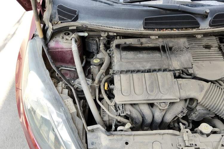 Used Ford Fiesta 2011 Hatchback 1.5L Manual Fashion Edition Engine Bay Right