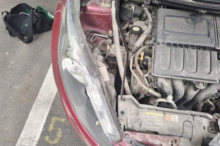 Used Ford Fiesta 2011 Hatchback 1.5L Automatic Fashion Edition Engine Bay Right