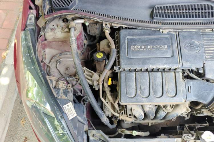 Used Ford Fiesta 2011 Hatchback 1.5L Manual Fashion Edition Engine Bay Right