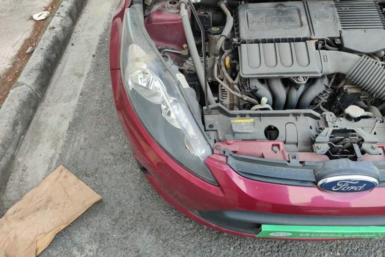 Used Ford Fiesta 2011 Sedan 1.5L Automatic Fashion Edition Engine Bay Right