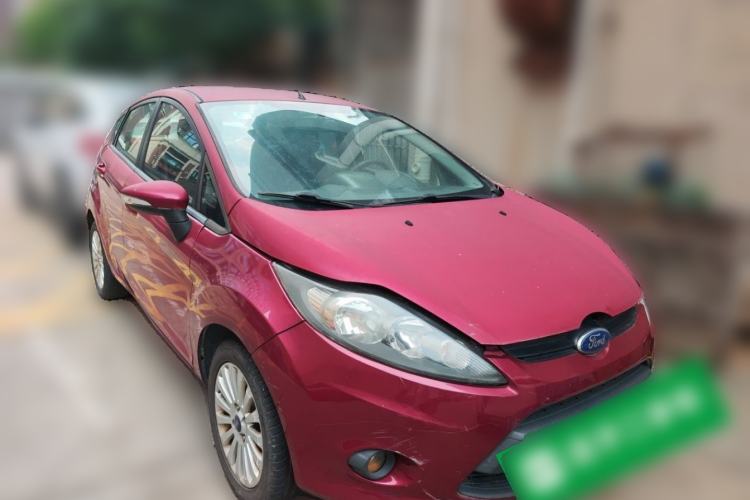 Used Ford Fiesta 2011 Hatchback 1.5L Automatic Fashion Edition Front Right 45 Deg