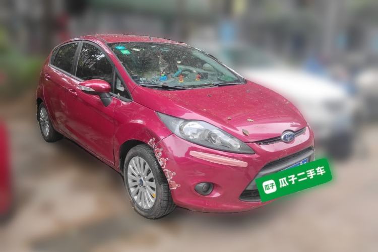 Used Ford Fiesta 2011 Hatchback 1.5L Automatic Fashion Edition Front Right 45 Deg