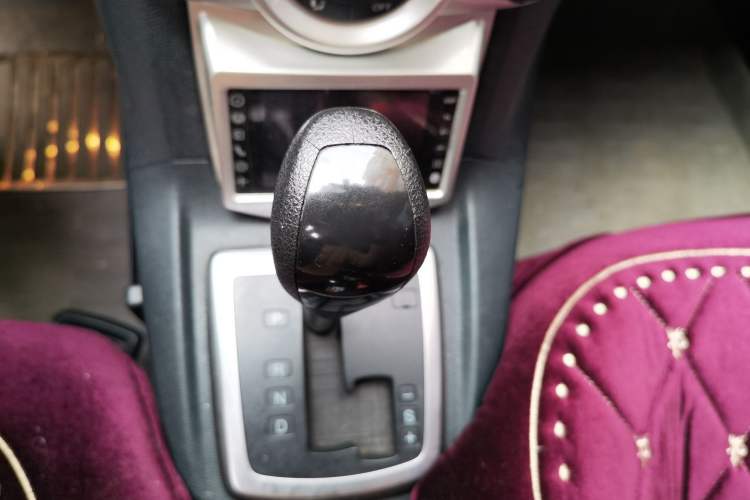 Used Ford Fiesta 2011 Hatchback 1.5L Automatic Sport Model Gear Lever