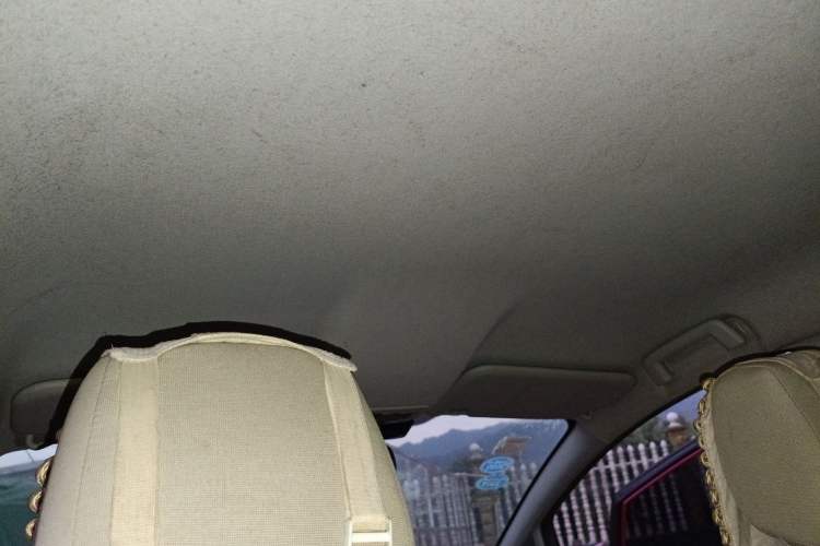 Used Ford Fiesta 2011 Hatchback 1.5L Automatic Fashion Edition Headliner
