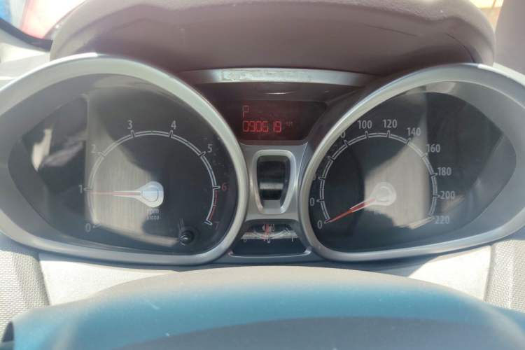 Used Ford Fiesta 2011 Hatchback 1.5L Automatic Fashion Edition Instrument Cluster
