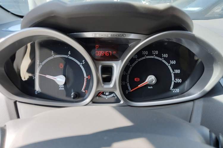 Used Ford Fiesta 2011 Hatchback 1.5L Automatic Fashion Edition Instrument Cluster