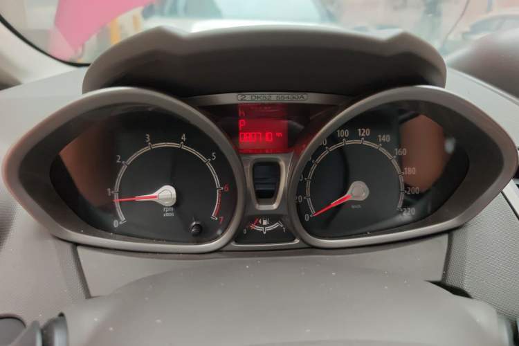 Used Ford Fiesta 2011 Hatchback 1.5L Automatic Fashion Edition Instrument Cluster