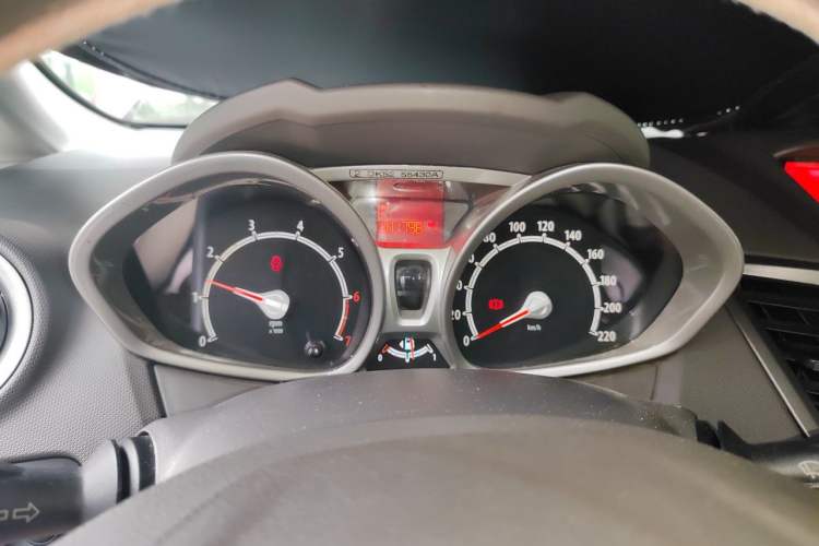 Used Ford Fiesta 2011 Hatchback 1.5L Automatic Fashion Edition Instrument Cluster