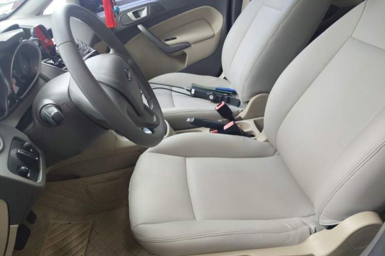Used Ford Fiesta 2011 Hatchback 1.5L Automatic Fashion Edition Left Front Seat