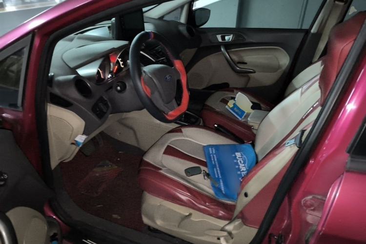 Used Ford Fiesta 2011 Hatchback 1.5L Automatic Fashion Edition Left Front Seat