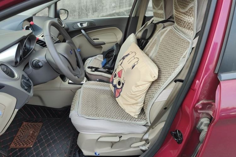 Used Ford Fiesta 2011 Sedan 1.5L Automatic Fashion Edition Left Front Seat