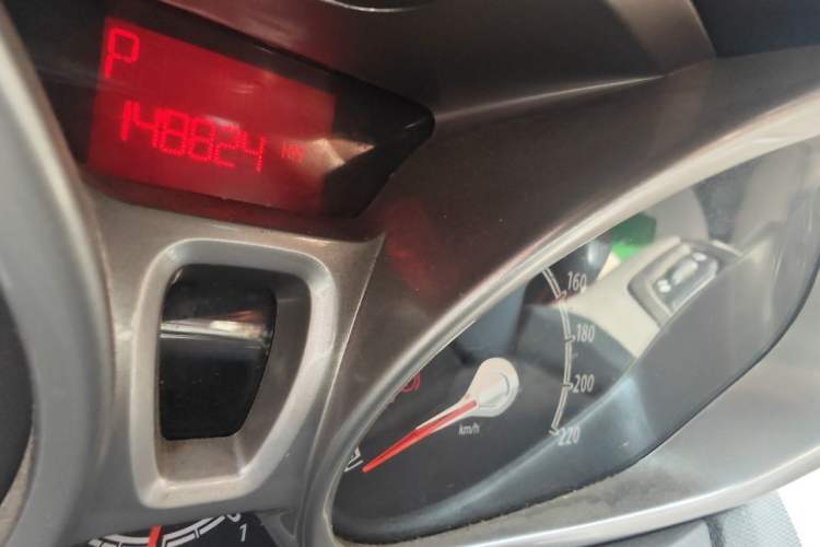 Used Ford Fiesta 2011 Sedan 1.5L Automatic Fashion Edition Odometer Close Up