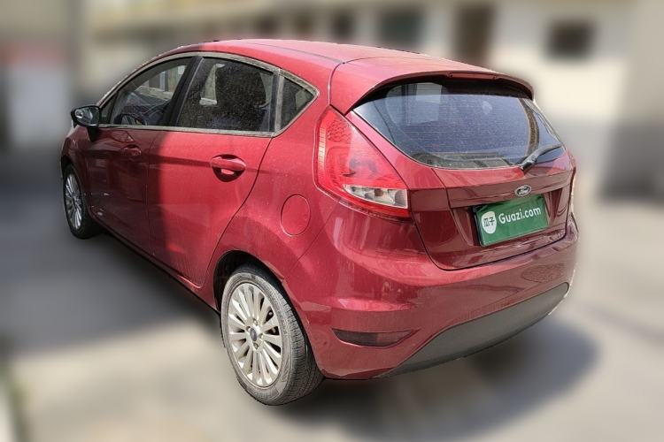 Used Ford Fiesta 2011 Hatchback 1.5L Manual Fashion Edition Rear Left 45 Deg