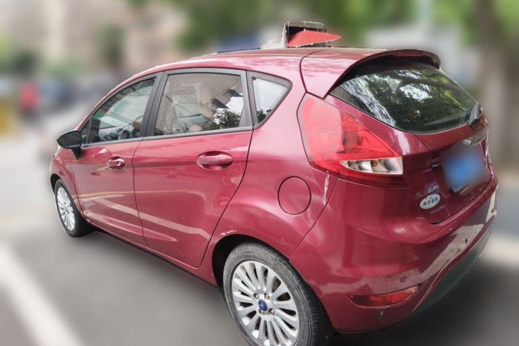 Used Ford Fiesta 2011 Hatchback 1.5L Automatic Fashion Edition Rear Left 45 Deg