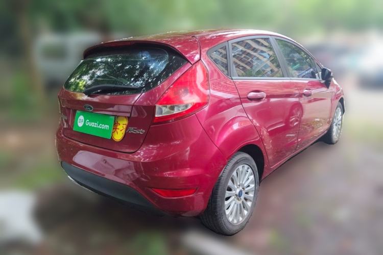 Used Ford Fiesta 2011 Hatchback 1.5L Automatic Fashion Edition Rear Right 45 Deg