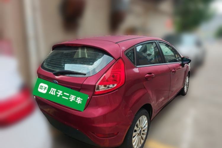 Used Ford Fiesta 2011 Hatchback 1.5L Automatic Fashion Edition Rear Right 45 Deg