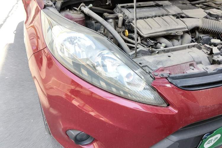 Used Ford Fiesta 2011 Hatchback 1.5L Manual Fashion Edition Right Front Headlight