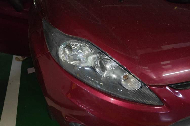 Used Ford Fiesta 2011 Sedan 1.5L Automatic Luxury Model Right Front Headlight