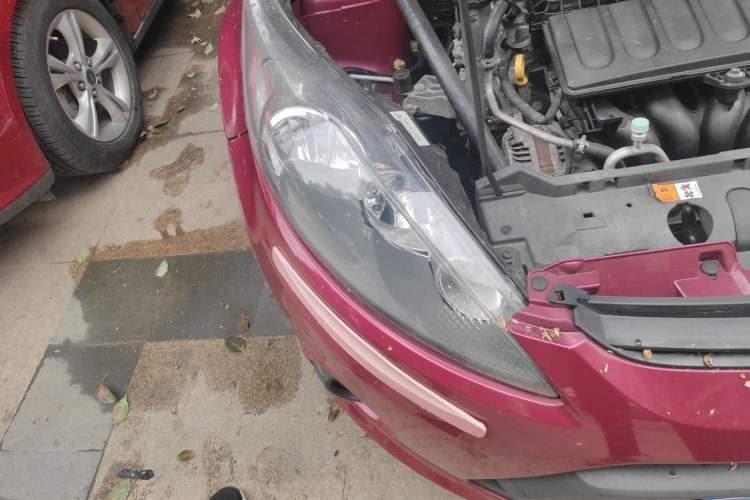 Used Ford Fiesta 2011 Hatchback 1.5L Automatic Fashion Edition Right Front Headlight