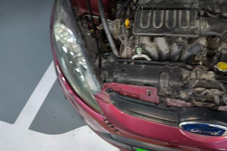 Used Ford Fiesta 2011 Hatchback 1.5L Automatic Fashion Edition Right Front Headlight