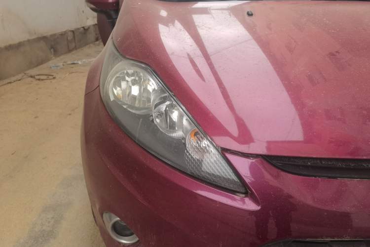 Used Ford Fiesta 2011 Hatchback 1.5L Automatic Sport Model Right Front Headlight