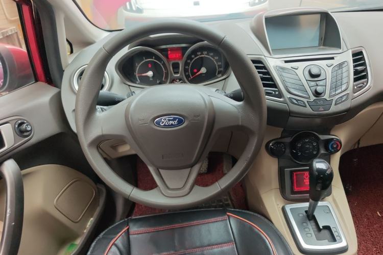 Used Ford Fiesta 2011 Hatchback 1.5L Automatic Fashion Edition Steering Wheel