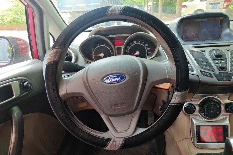 Used Ford Fiesta 2011 Hatchback 1.5L Manual Fashion Edition Steering Wheel